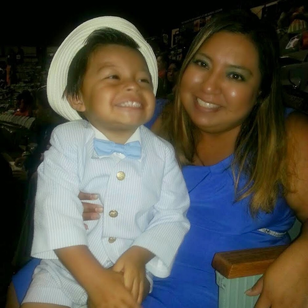 Meet your Posher, Myra